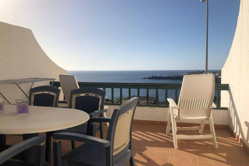 Apartamento Playa La Arena. Relax And Enjoy Apartment Puerto de Santiago  Bagian luar foto